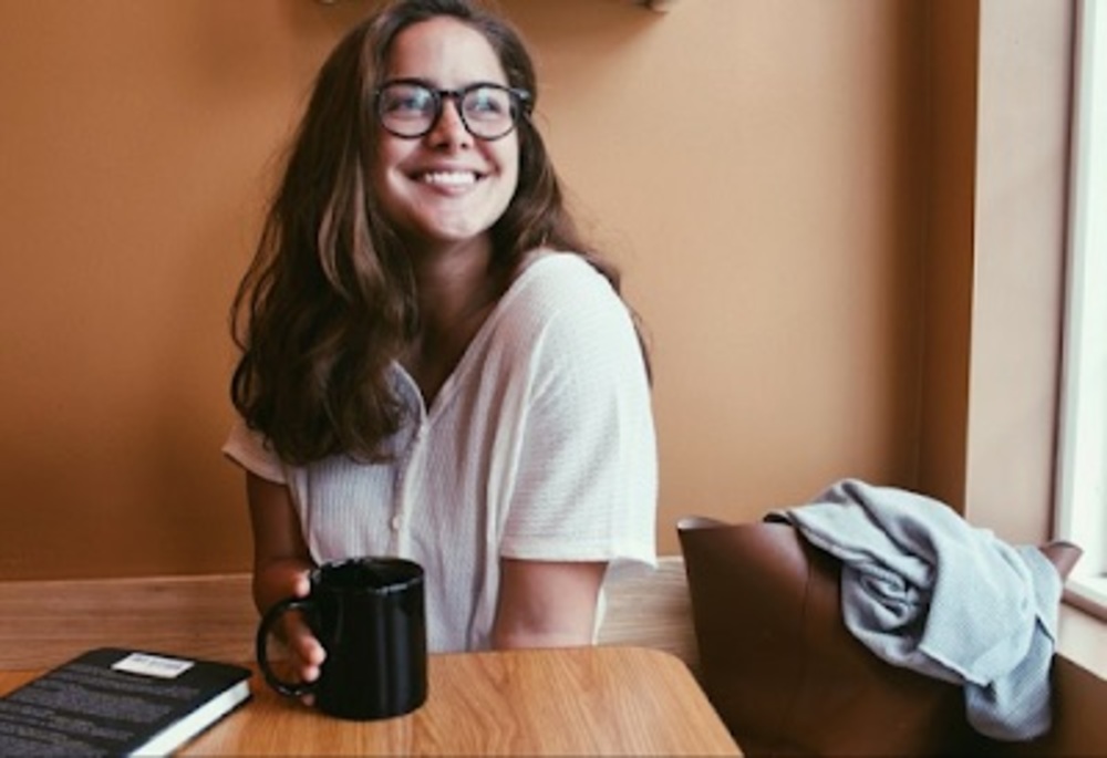 Meet your Posher, Abby